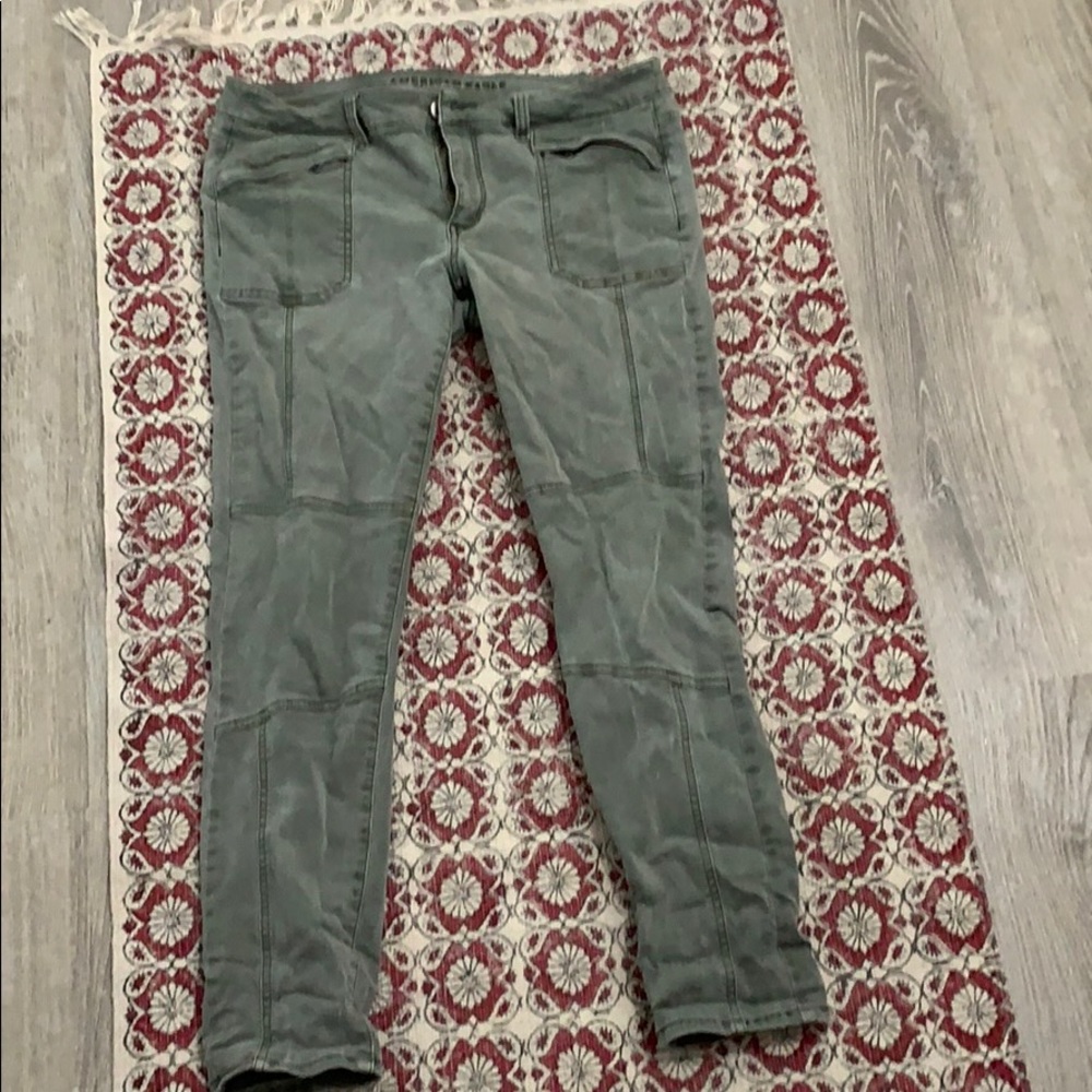 American Eagle Cargo Pants